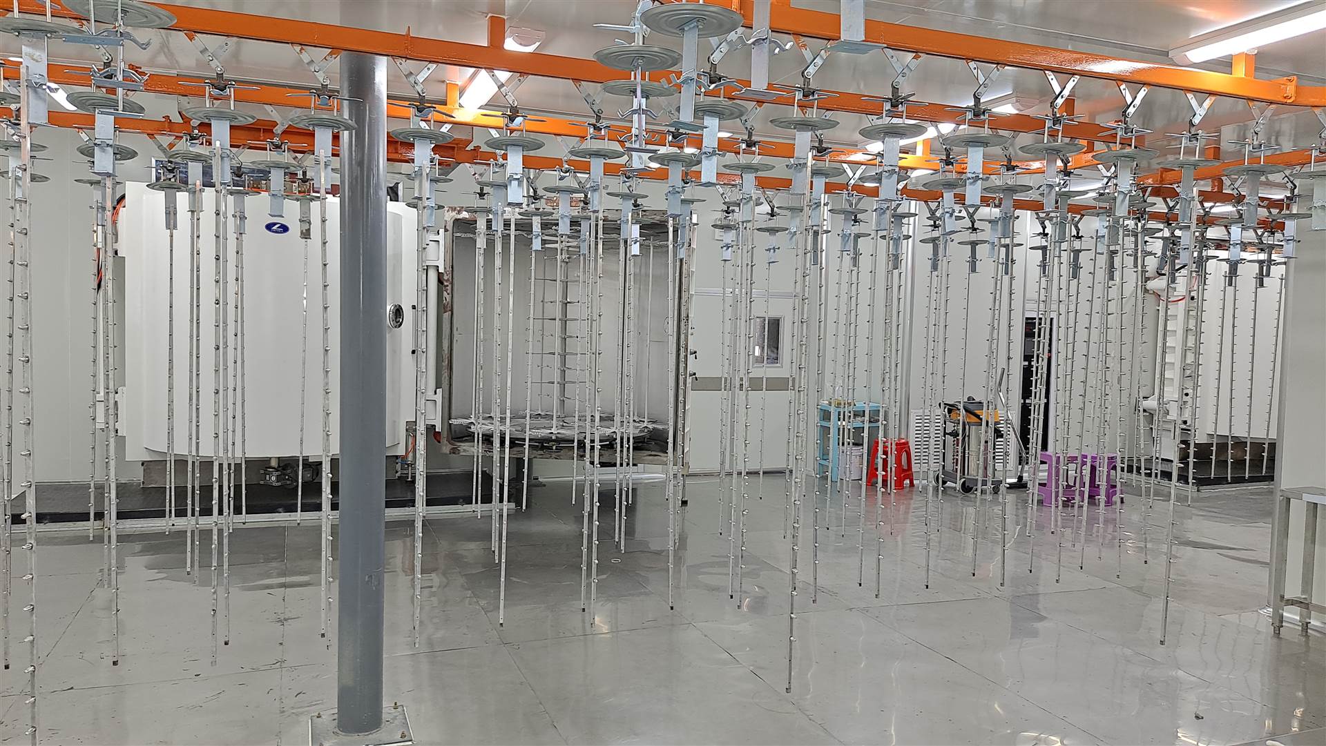 巨豪涂装设备，UV真空镀膜线