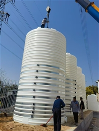 加厚立式化工储罐30吨新硕澳美定制款塑料水塔