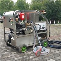 闯王马达驱动清洗机  石油化工油污清洗机