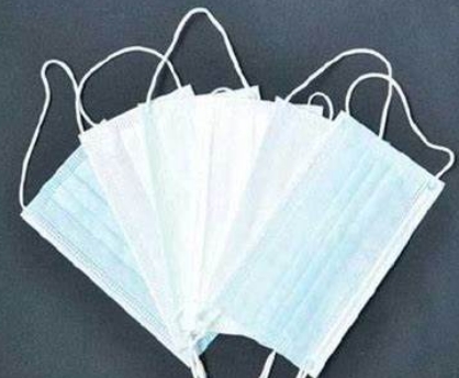 17.5cm * 9.5cm医用外科口罩