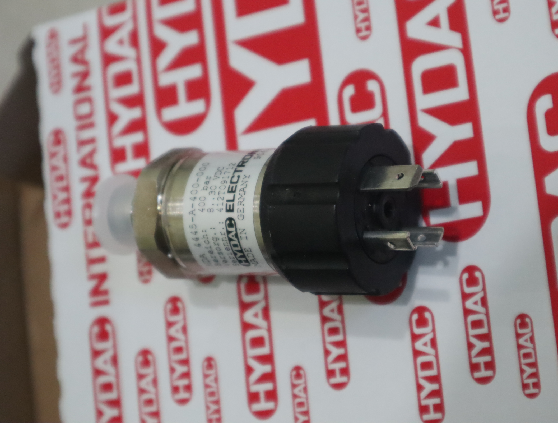 HDA4445-A-400-000 906209 德国贺德克HYDAC 压力温度传感器