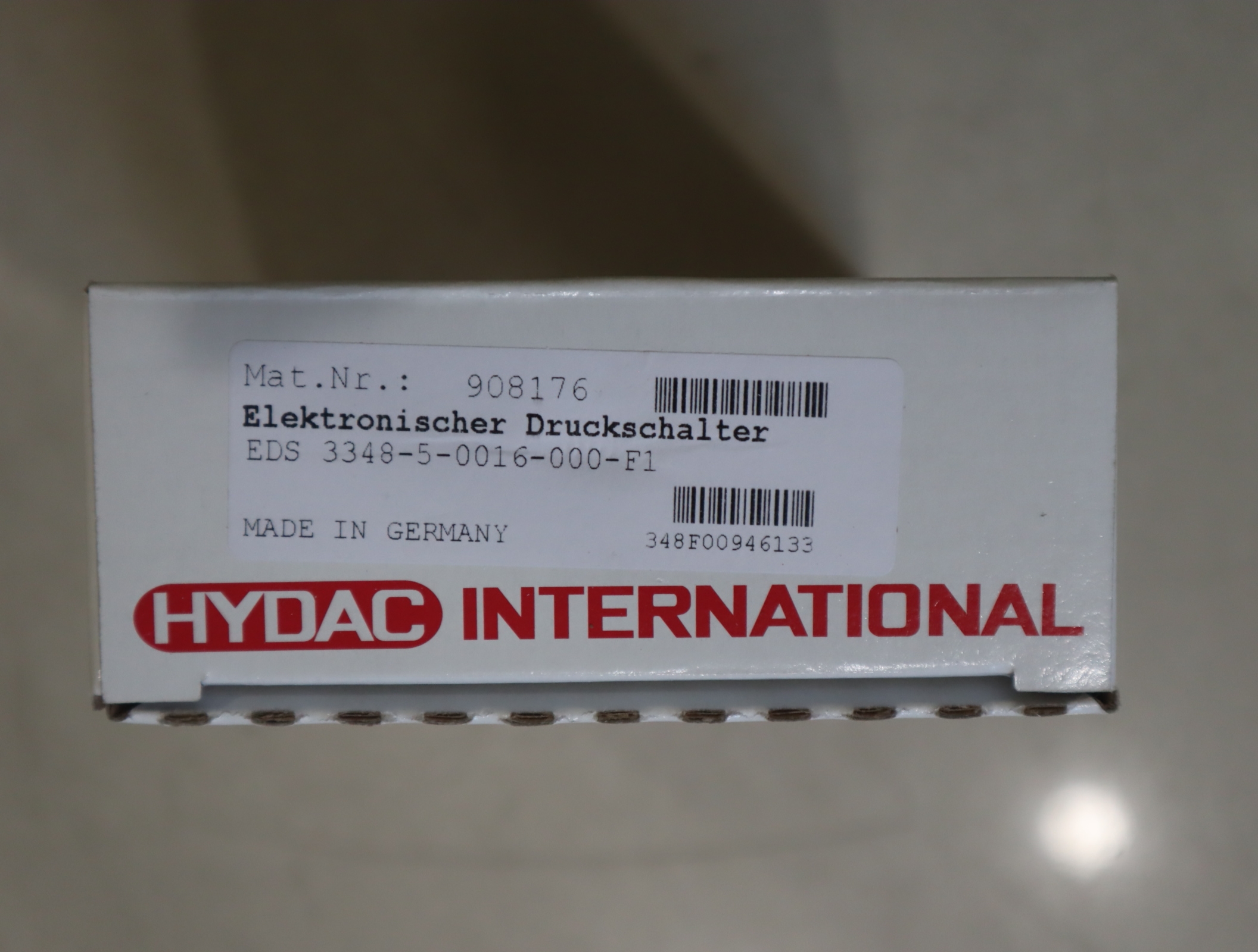 EDS3348-5-0016-000-F1 908176 德国贺德克HYDAC 压力温度传感器
