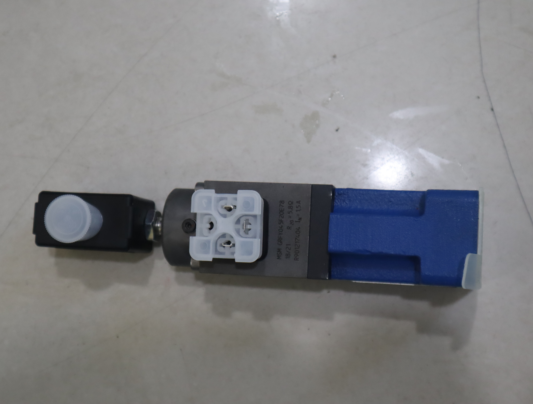 R900937870 2FRE6B-21/250QK4MV 德国力士乐REXROTH比例流量阀