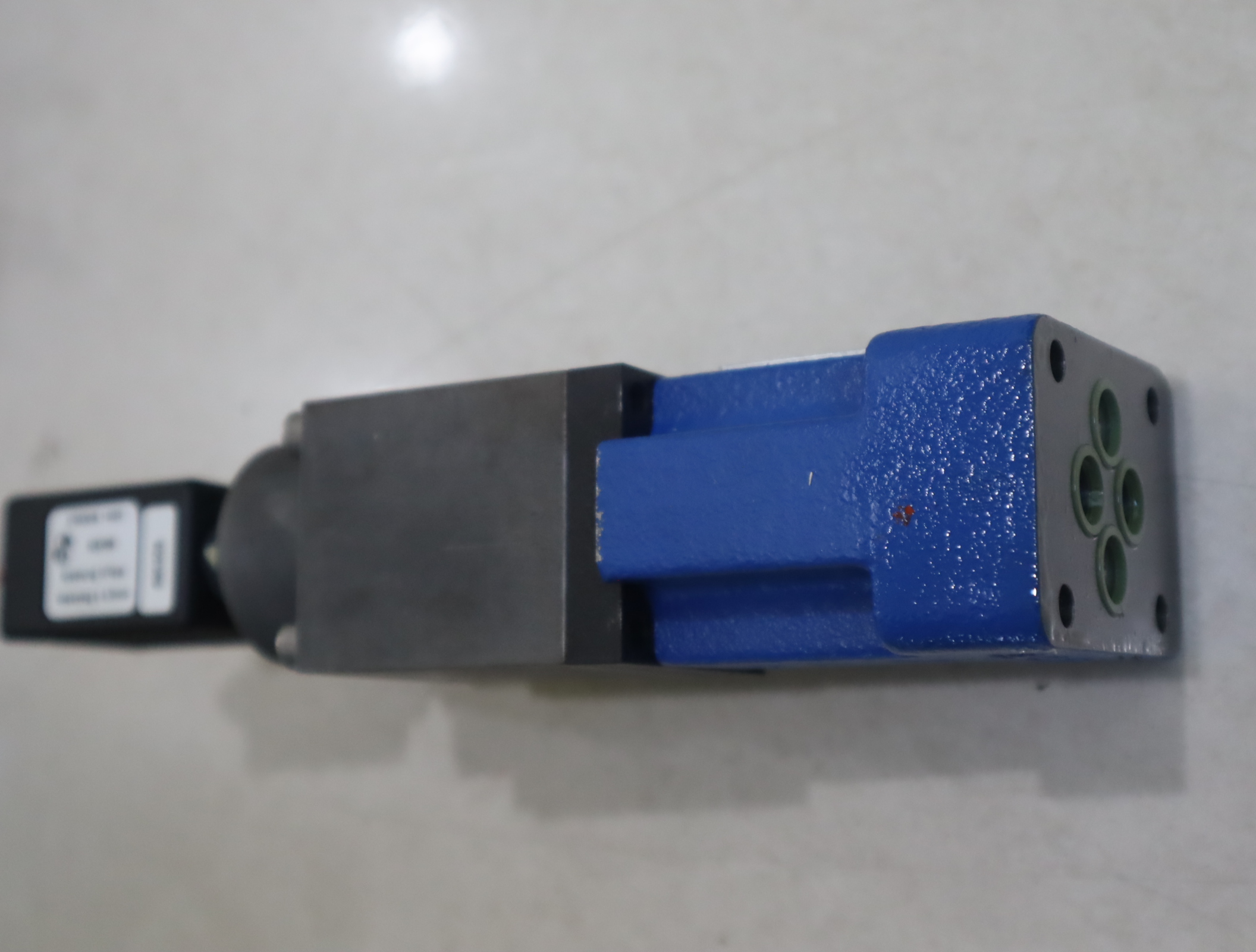 R900937870 2FRE6B-21/250QK4MV 德国力士乐REXROTH比例流量阀