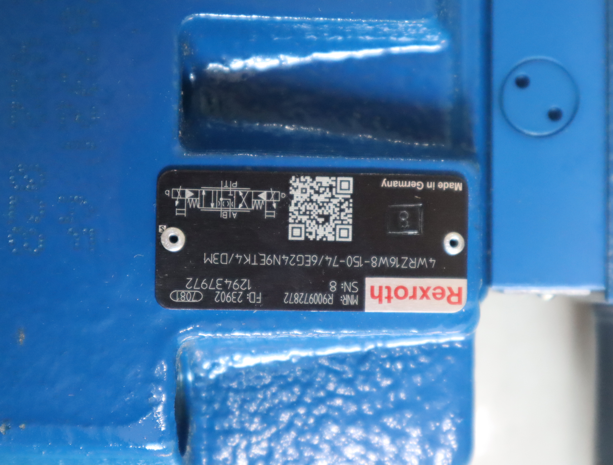 R900972872 4WRZ16W8-150-72/6EG24N9ETK4/D3M 力士乐REXROTH阀