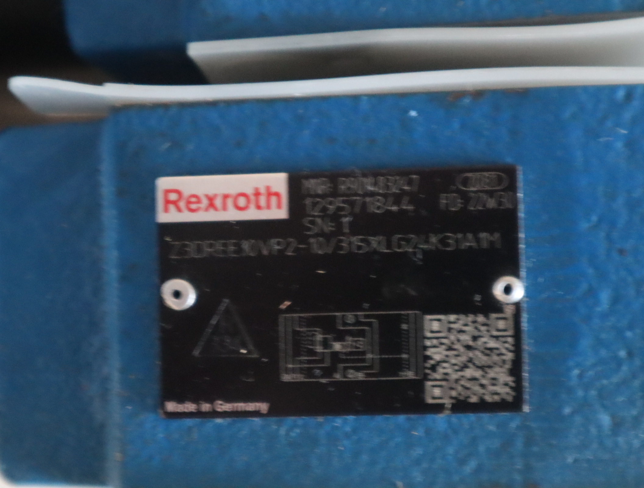 R901483247 Z3DREE10VP2-1X/315XLG24K31A1M 力士乐REXROTH阀