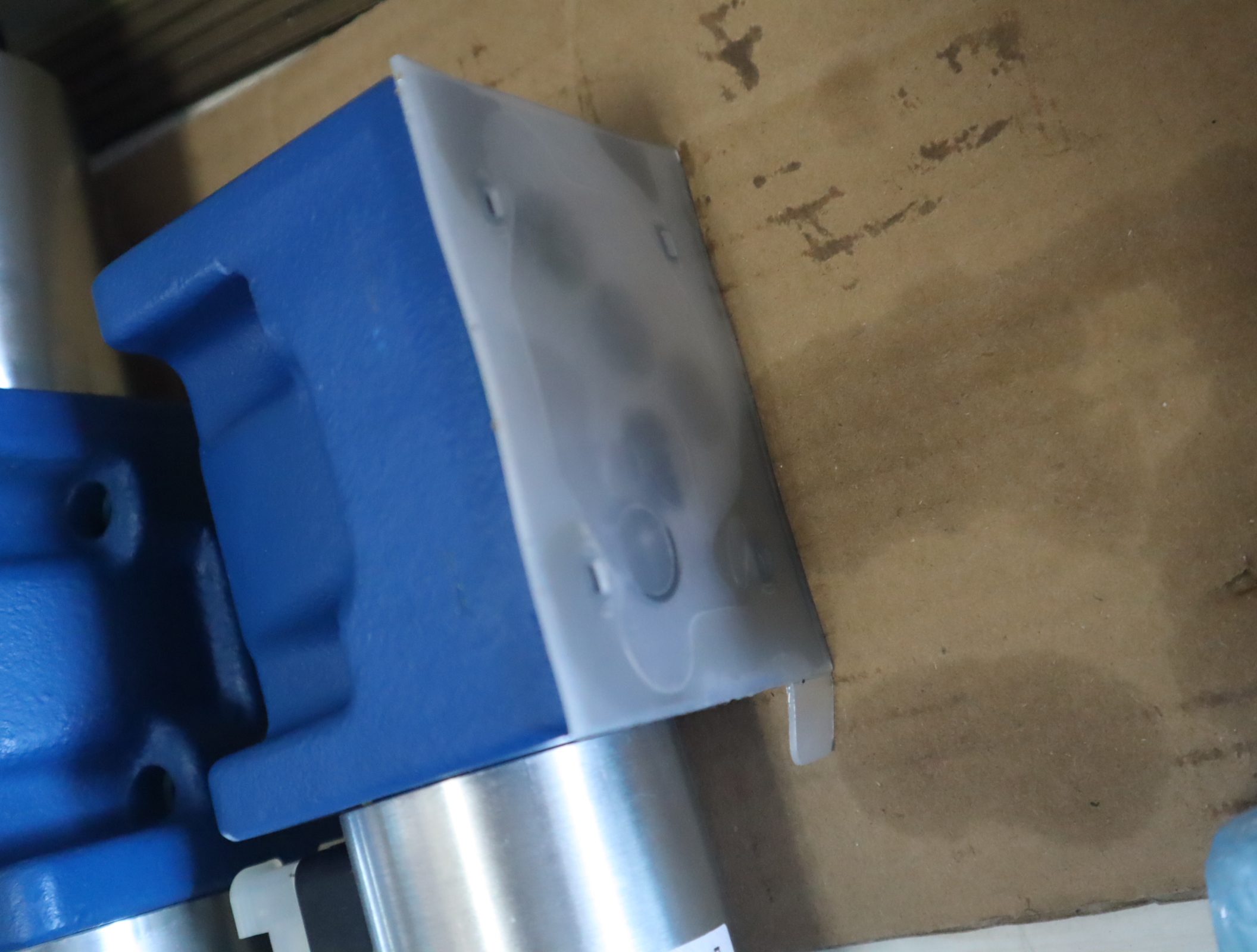 R901391198 4WE10EA50/HG24N9K4/M 德国力士乐REXROTH电磁阀