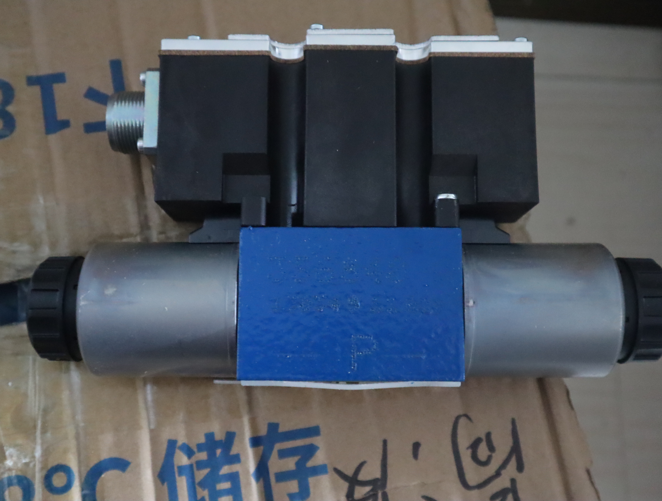 4WRAE6E07-23/G24K31/A1V R900954069 德国力士乐REXROTH阀