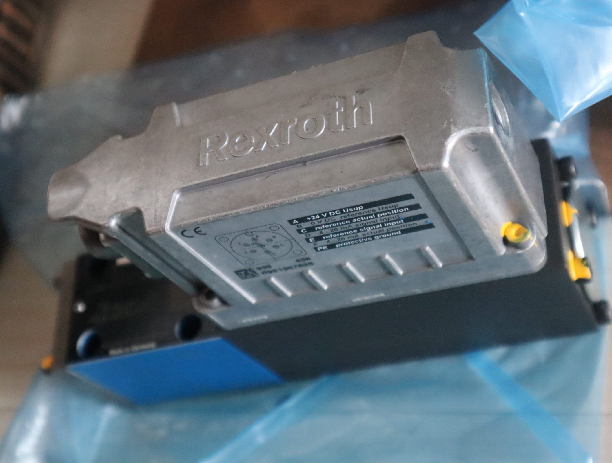 4WRPEH6CB02L-31/M/24F1 R901382376 德国力士乐REXROTH伺服阀