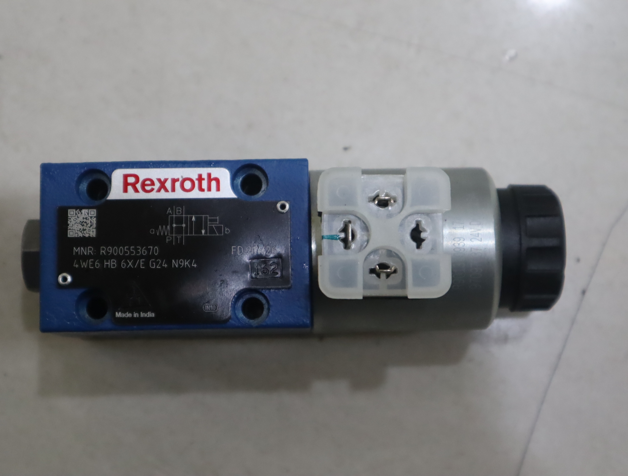 R900553670 4WE6HB6X/EG24N9K4 德国力士乐REXROTH电磁阀