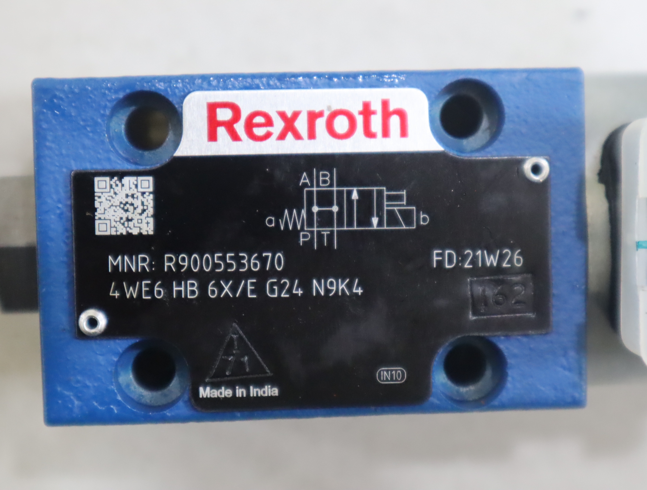 R900553670 4WE6HB6X/EG24N9K4 德国力士乐REXROTH电磁阀