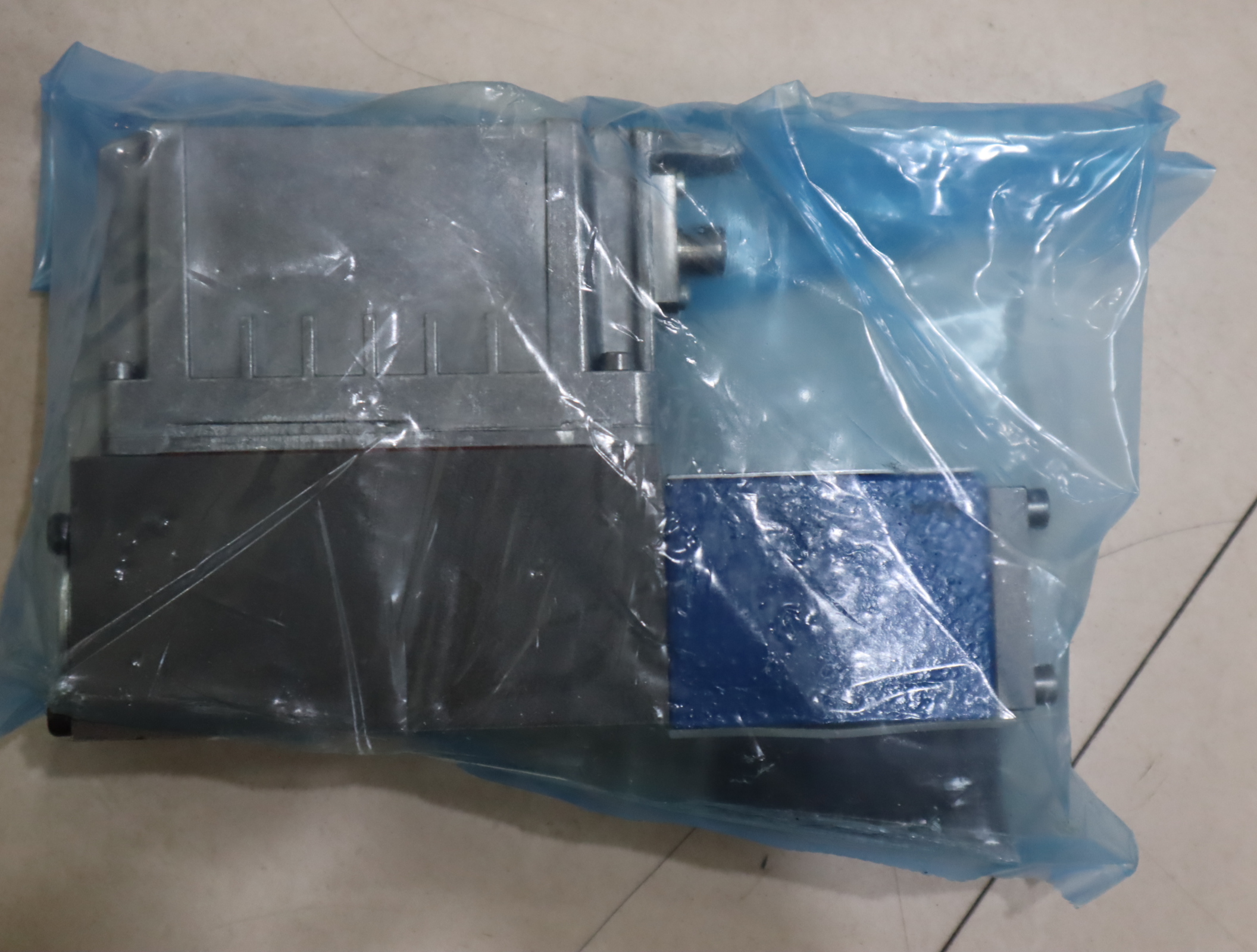 R901462158 4WRPEH6C4B12L-3X/M/24L1 德国力士乐REXROTH伺服阀