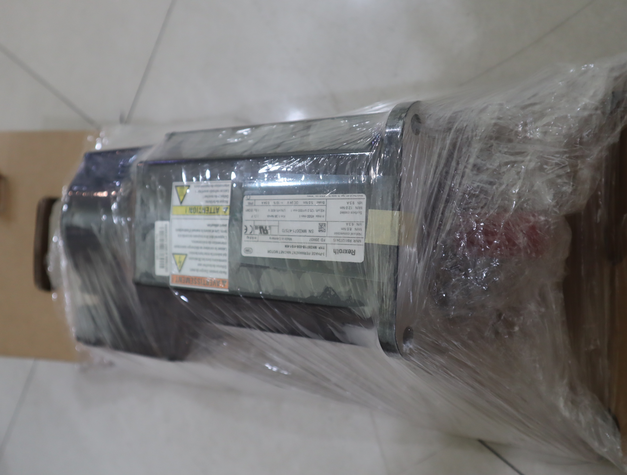 R911272415 MKD071B-035-KG1-KN 德国力士乐REXROTH伺服电机