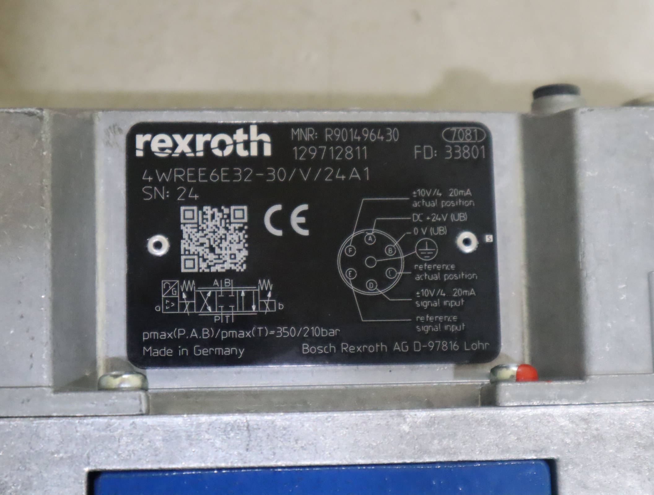 4WREE6E32-31/V/24A1 R901496430 德国力士乐REXROTH比例阀