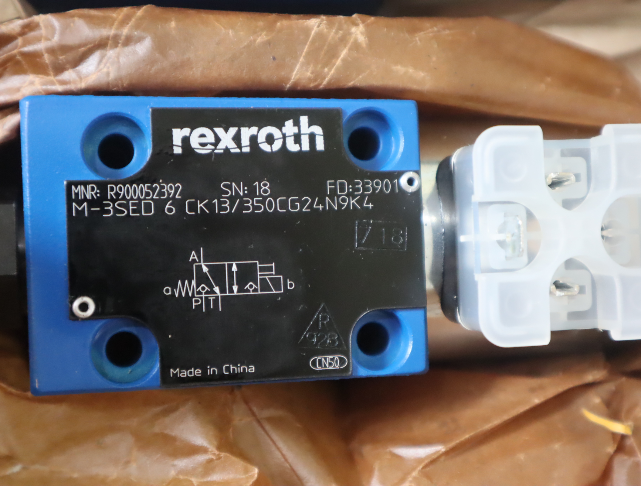 R900052392 M-3SED6CK14/350CG24N9K4 德国力士乐REXROTH电磁球阀