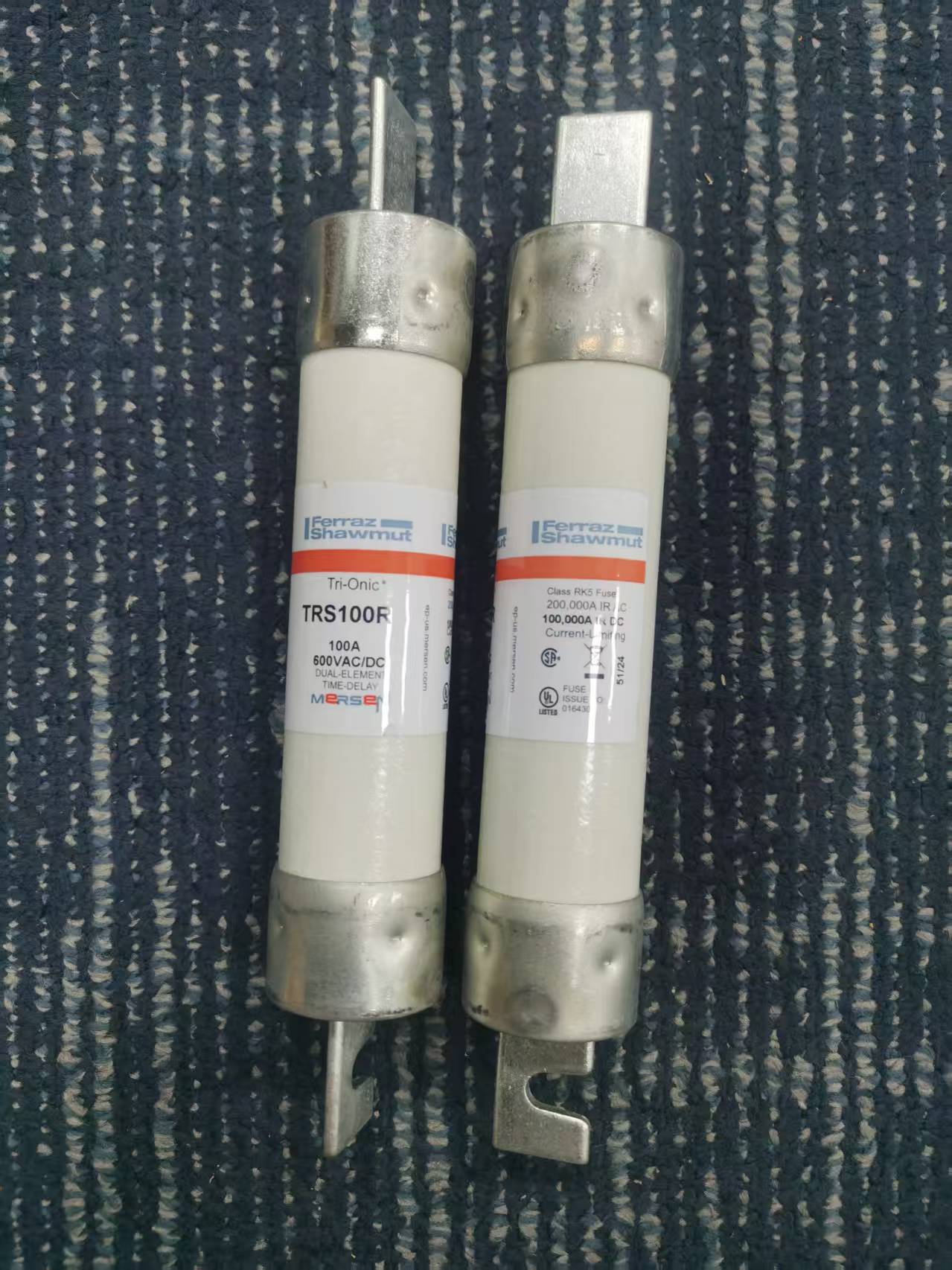 FERRAZ直流保险丝R098593 FD27GB66V4T罗兰带撞针