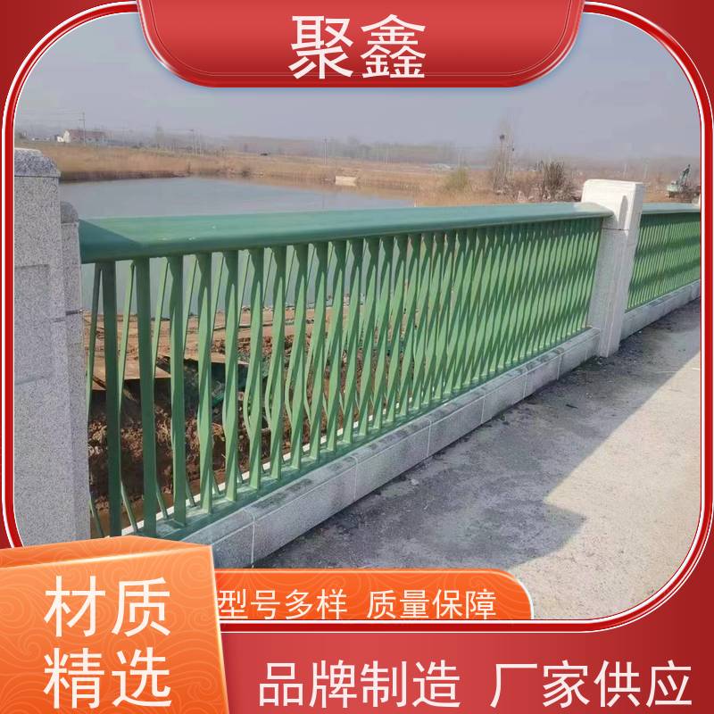 聚鑫 甘肃防护栏出售 道路两侧防撞护栏 用途广泛 长期供应