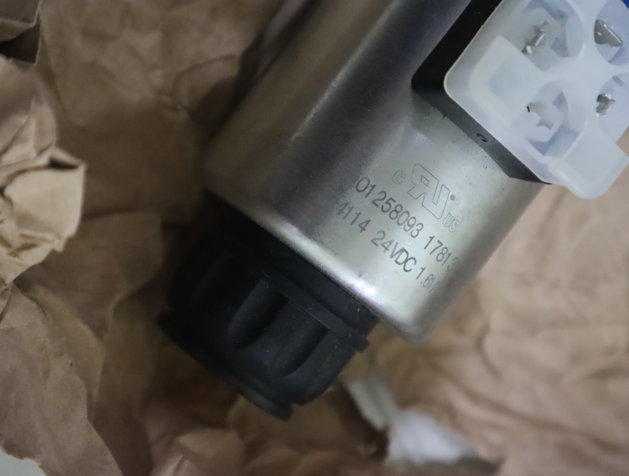 R901258093 24VDC 1.61A  德国力士乐REXROTH电磁阀线圈