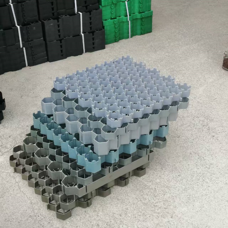 40公分灰色植草格 为停车场披上耐用绿衣