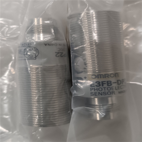 OMRON自由电源型光电传感器E3Z-T86-D+E3Z-T86-L