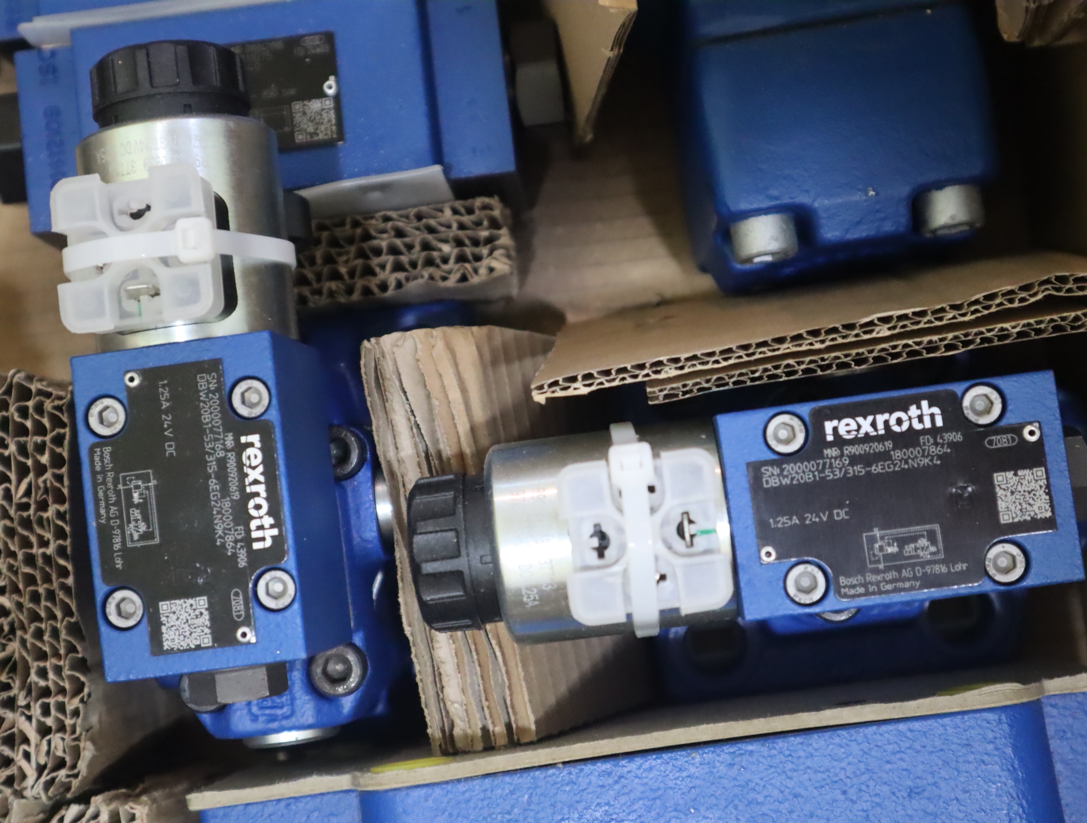 Z2S10-2-3X/ Z2S10-2-37/ Z2S10-2-36/ R900421985 力士乐REXROTH