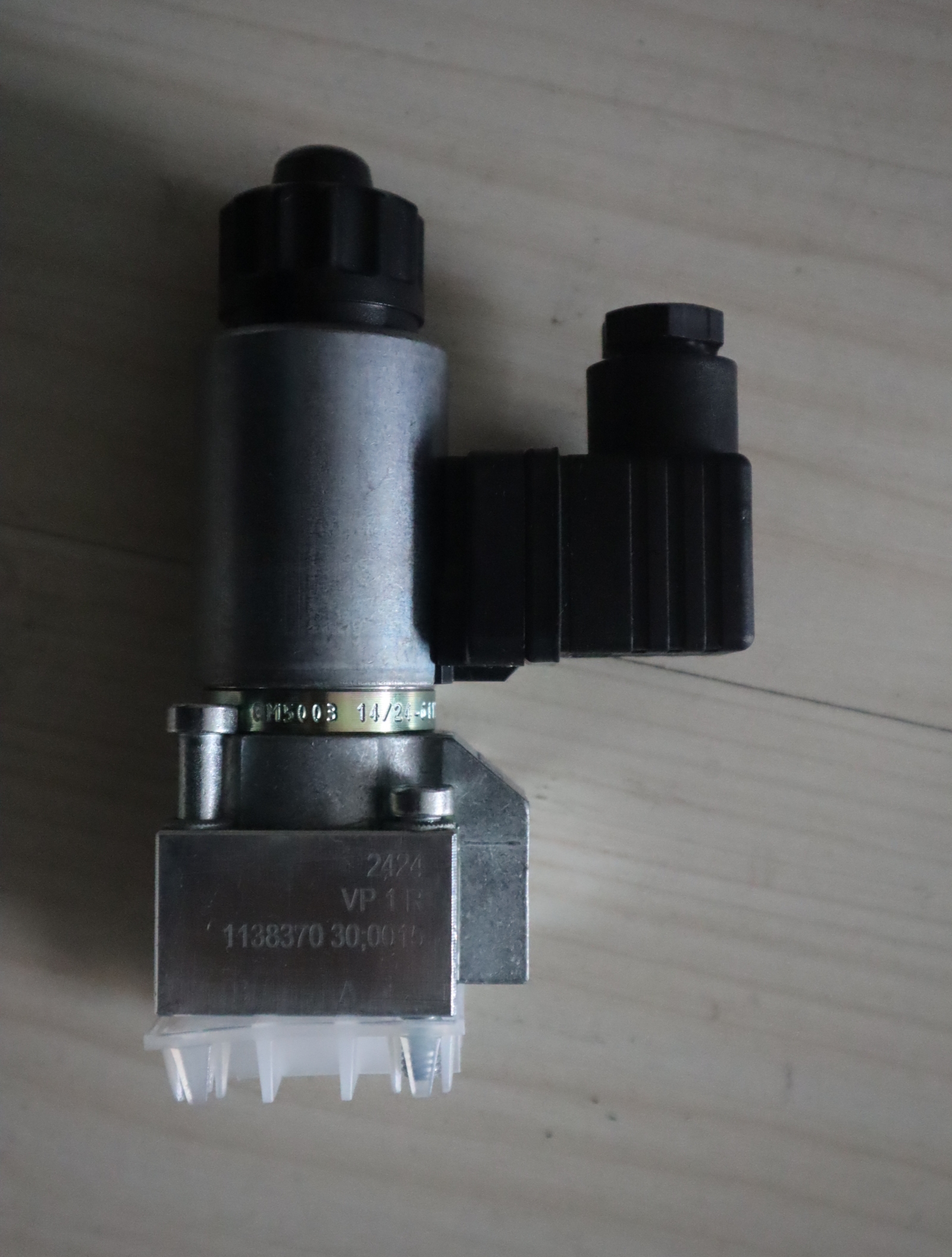 VP1R-GM24 1138370 30 德国哈威HAWE液压阀VP1R