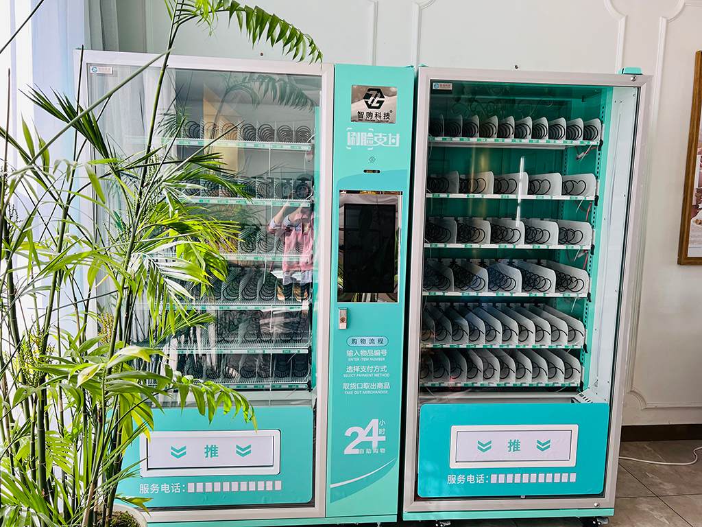 智能无人自动售货机刷脸制冷售卖机零食饮料贩卖机大屏商用