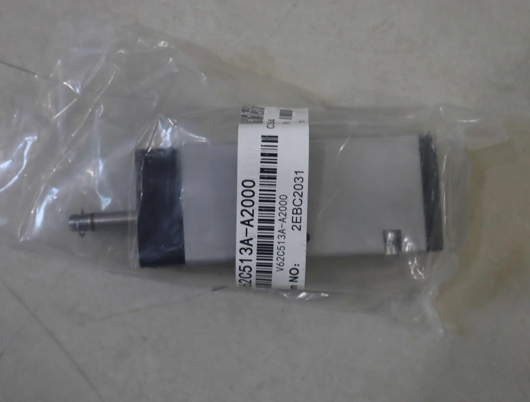 V62C513A-A2000 2EBC2031 VSD4P4D1-A2100 诺冠NORGREN IMI 气动阀