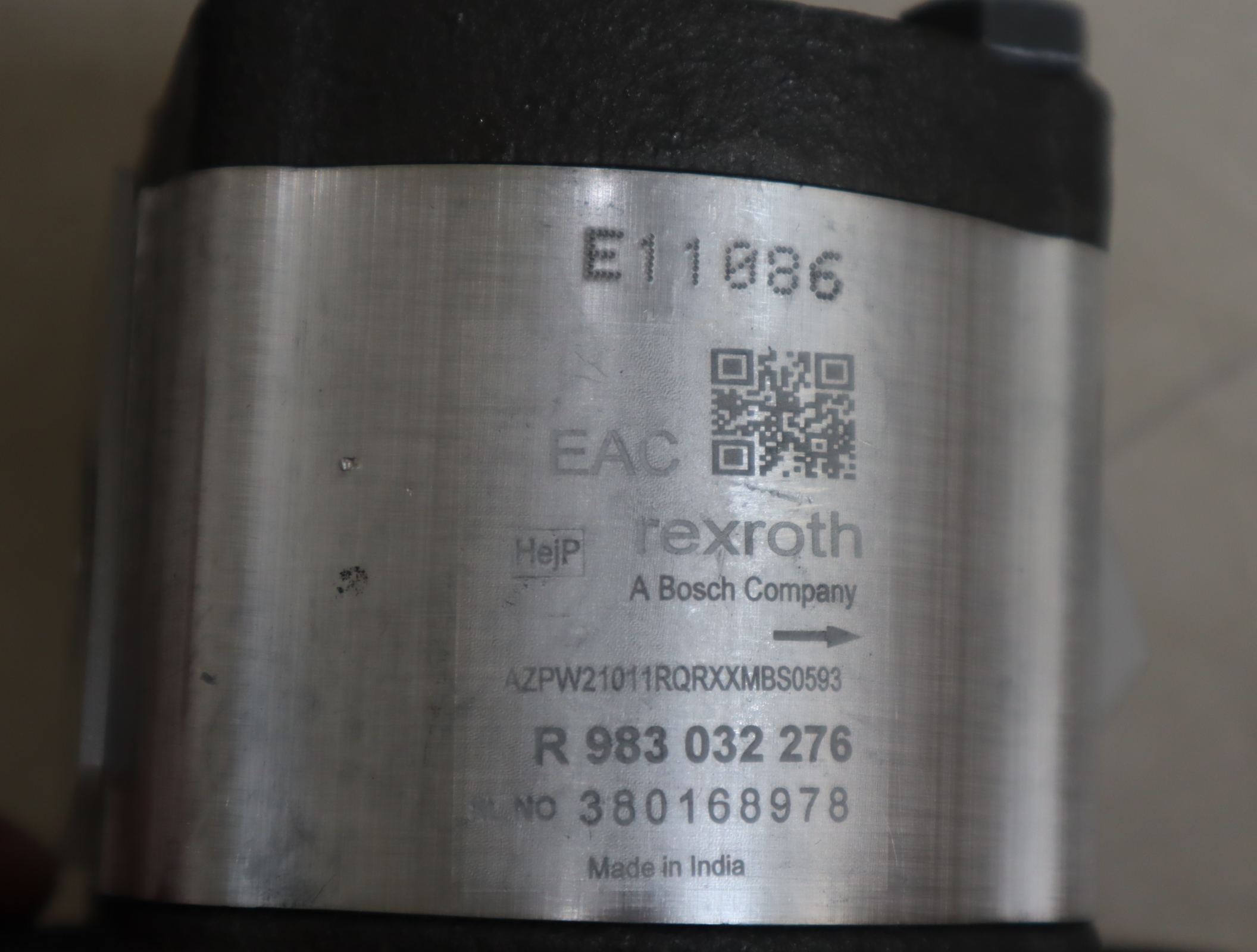 R983032276 AZPW21011RQRXXMBS0593 德国力士乐REXROTH齿轮泵