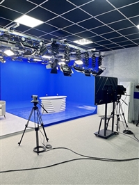 校园电视台虚拟演播室搭建