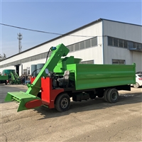 养牛场清粪车 大型牛场四驱扒粪车 柴油动力收粪机