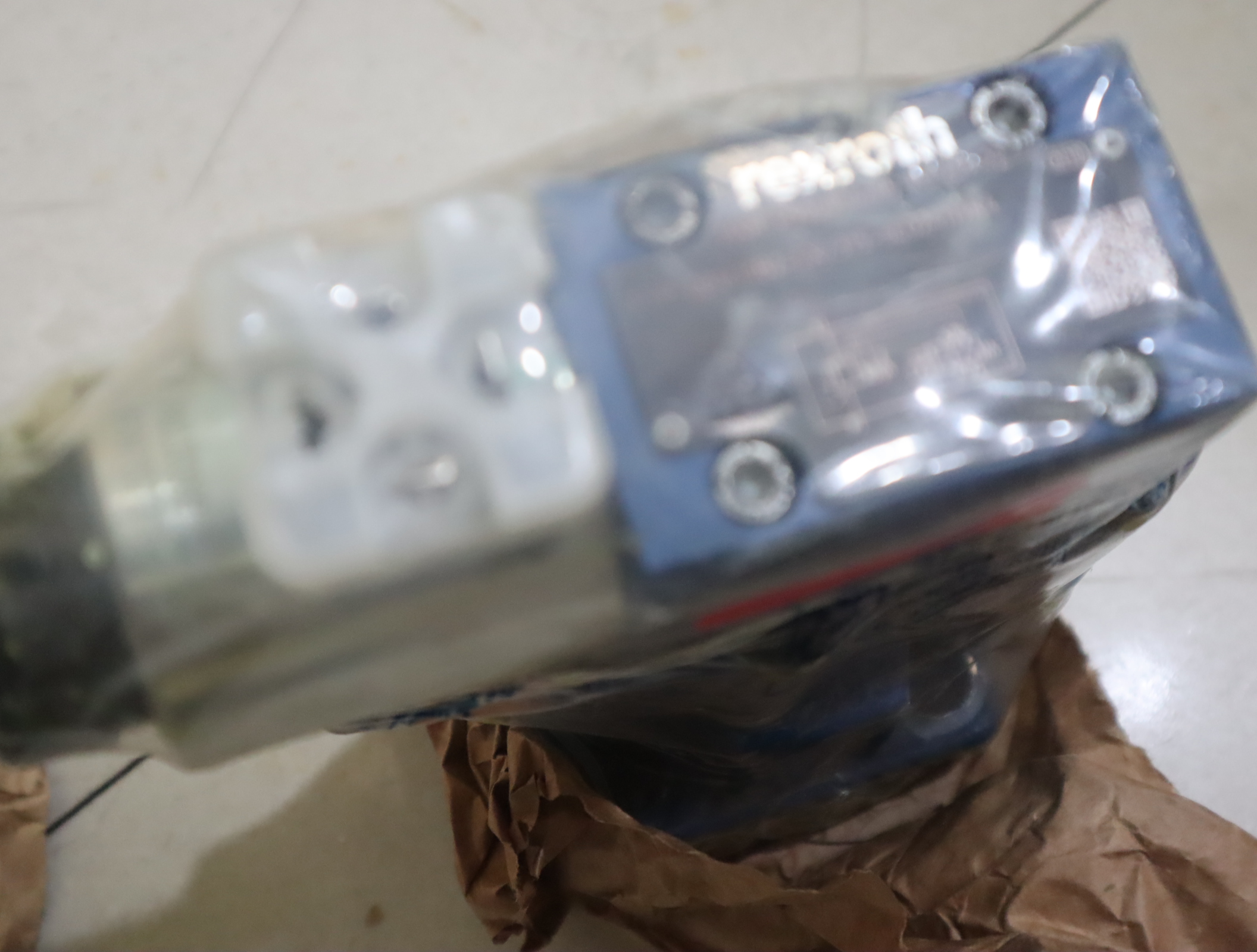 R900906285 DBW10B2-5X/315-6EG24N9K4 力士乐REXROTH溢流阀