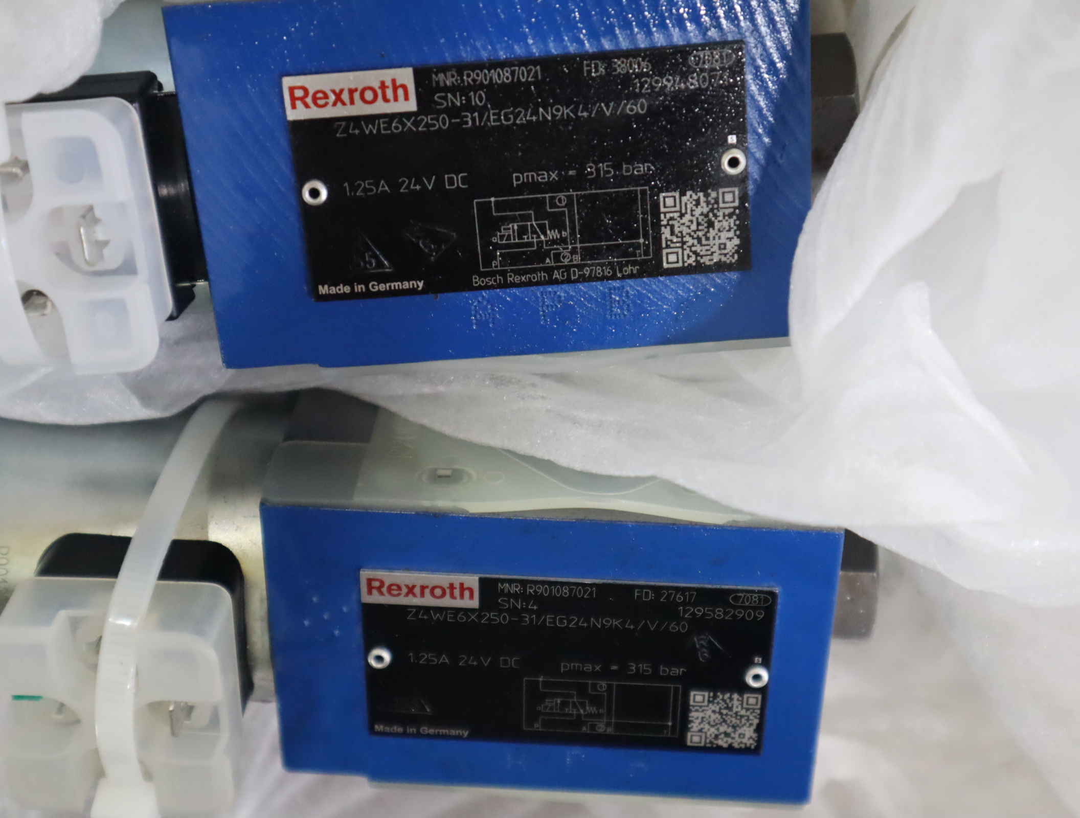 R901087021 Z4WE6X250-31/EG24N9K4/V/60 德国力士乐REXROTH电磁阀