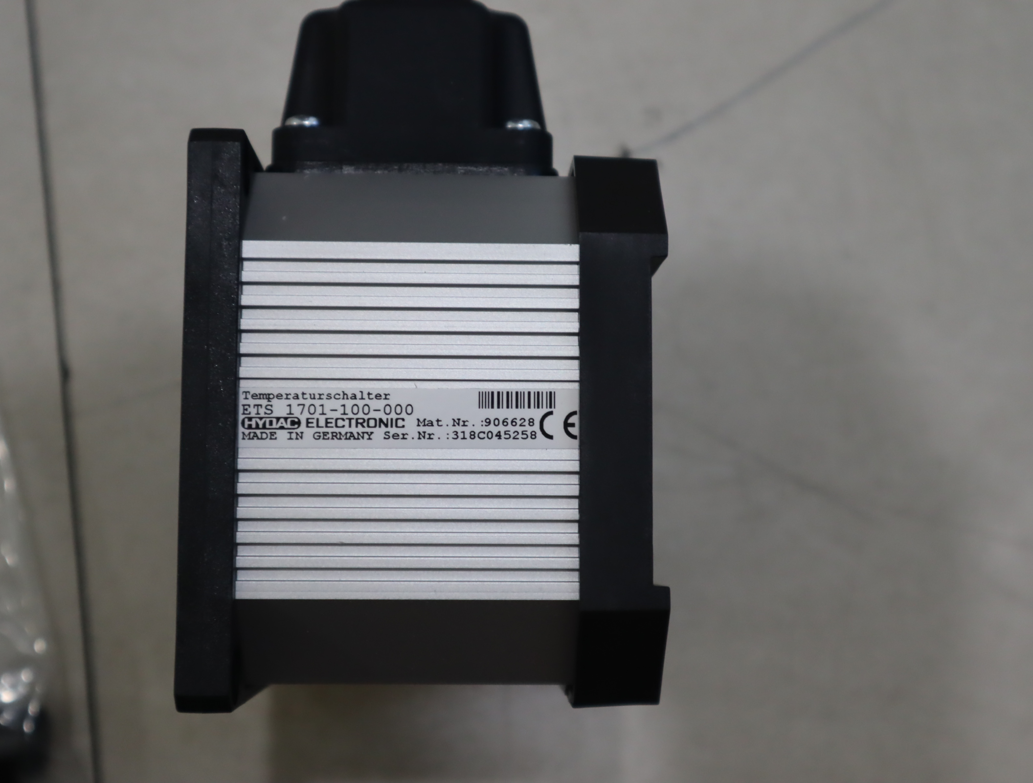 ETS906628 德国贺德克HYDAC压力温度传感器