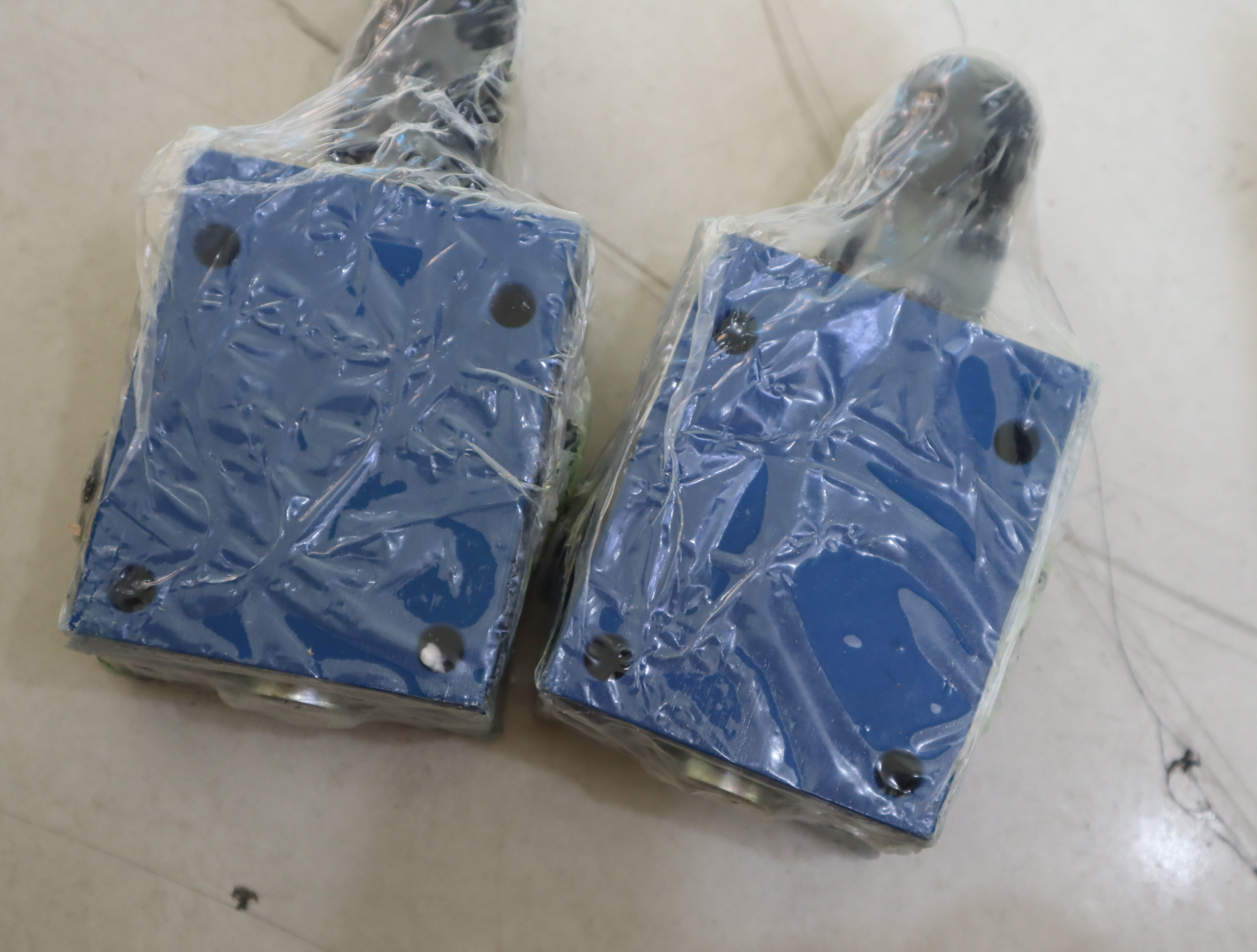 R900424140 DBDS10G18/200 DBDS10G17/200 力士乐REXROTH溢流阀