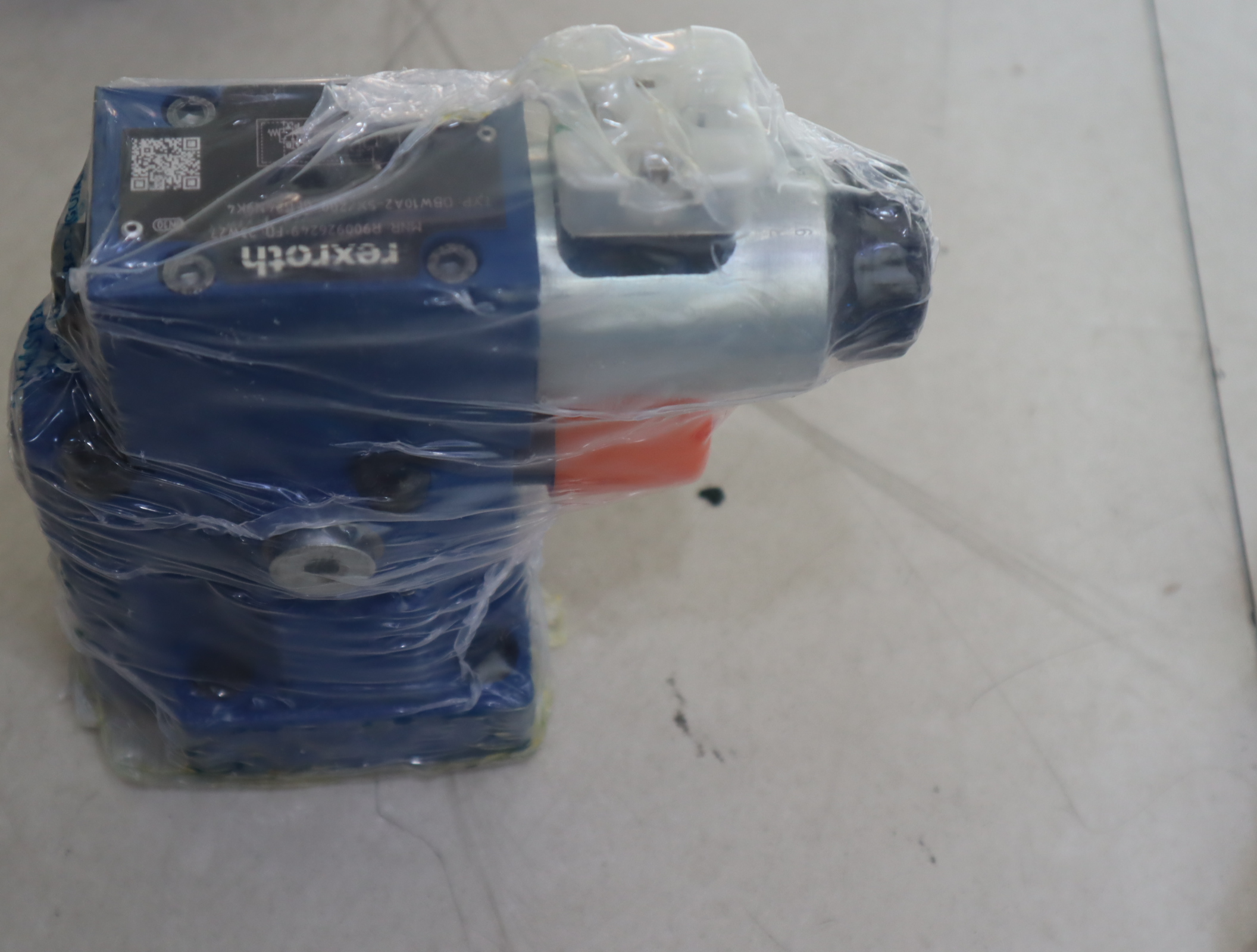 R900926249 DBW10A2-53/200-6EG24N9K4 德国力士乐REXROTH溢流阀