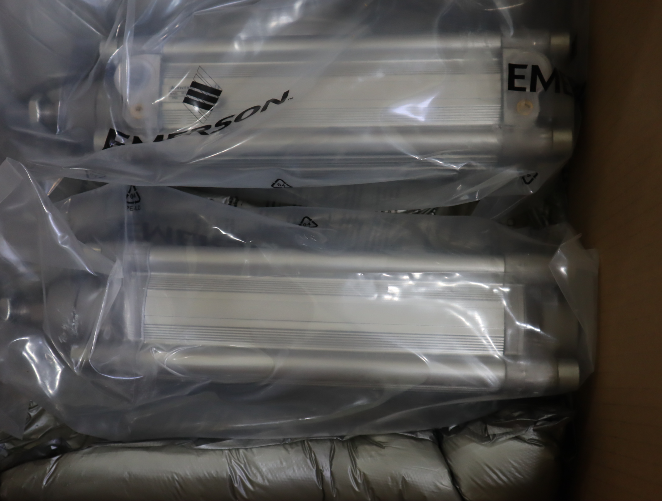 0822353019 0822353019 063-0150 德国安沃驰AVENTICS 气缸气动阀