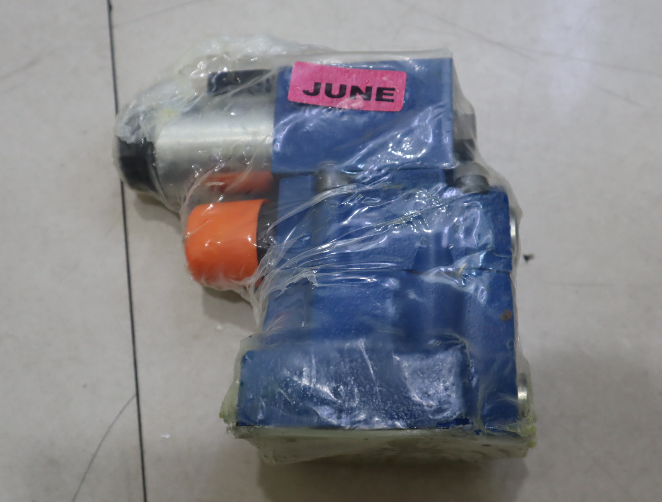 R900906285 DBW10B2-5X/315-6EG24N9K4 力士乐REXROTH阀