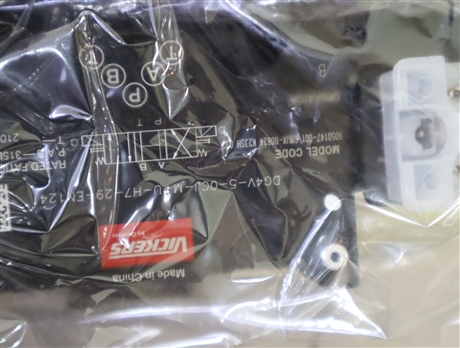 DG4V-5-0CJ-VM-U-H7-29-EN124 6050147-001 威格士VICKERS电磁阀