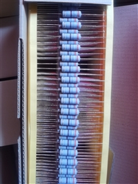 5w1.0铜线MOF金属氧化皮膜电阻器