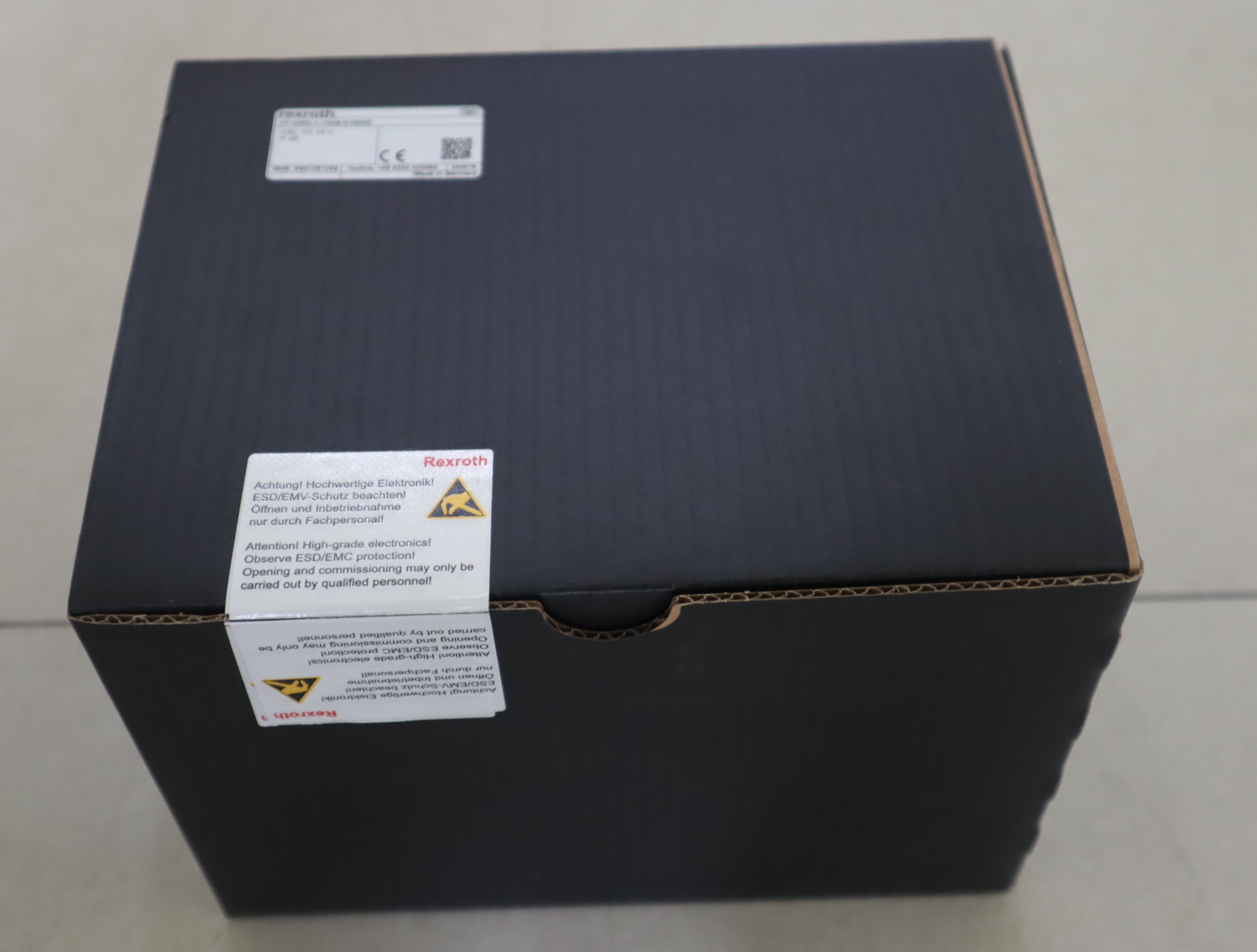 R901361289 VT-HMC-1-10/M-0-00/00 力士乐REXROTH模拟数字放大器