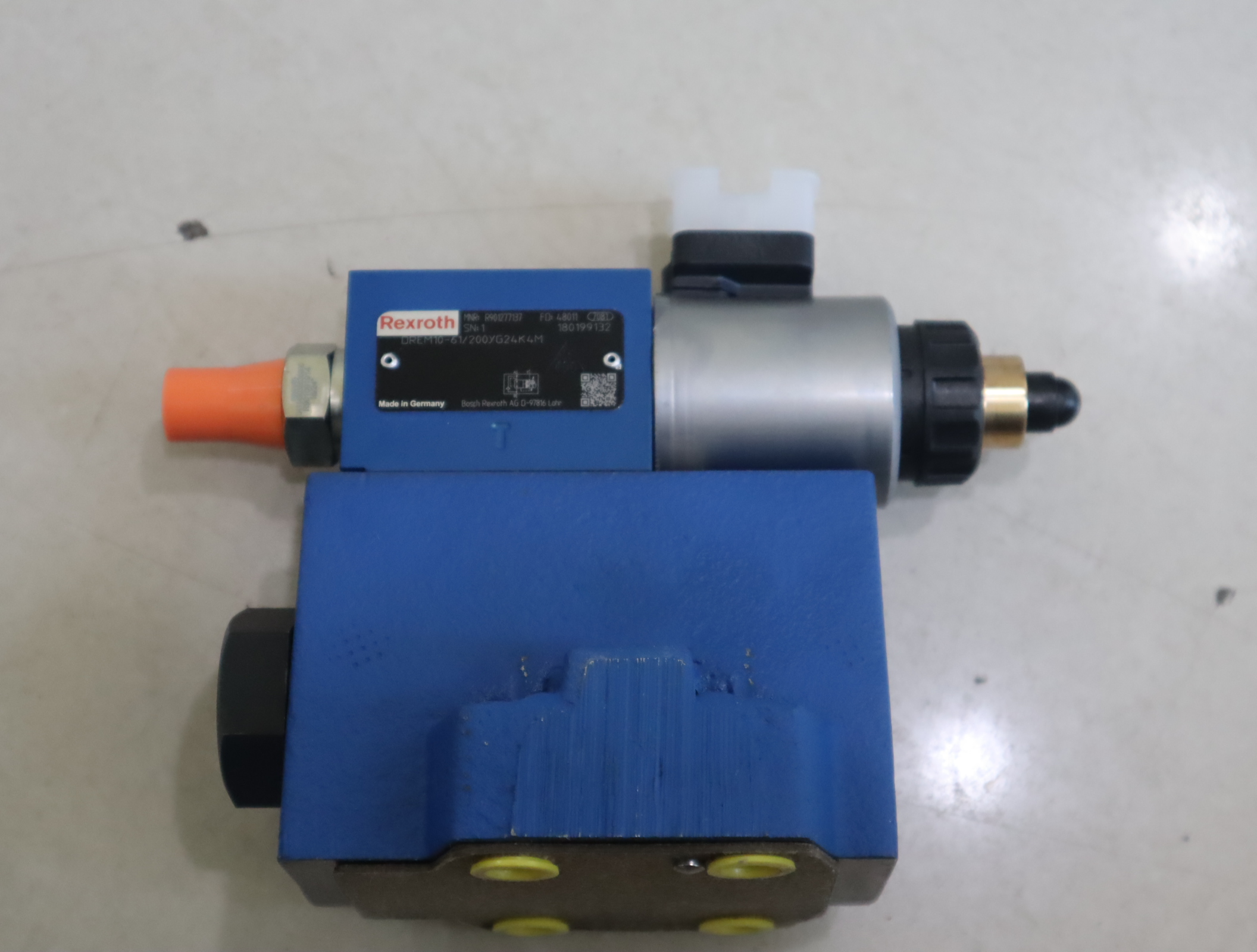 R901277137 DREM10-61/200YG24K4M 德国力士乐REXROTH比例阀