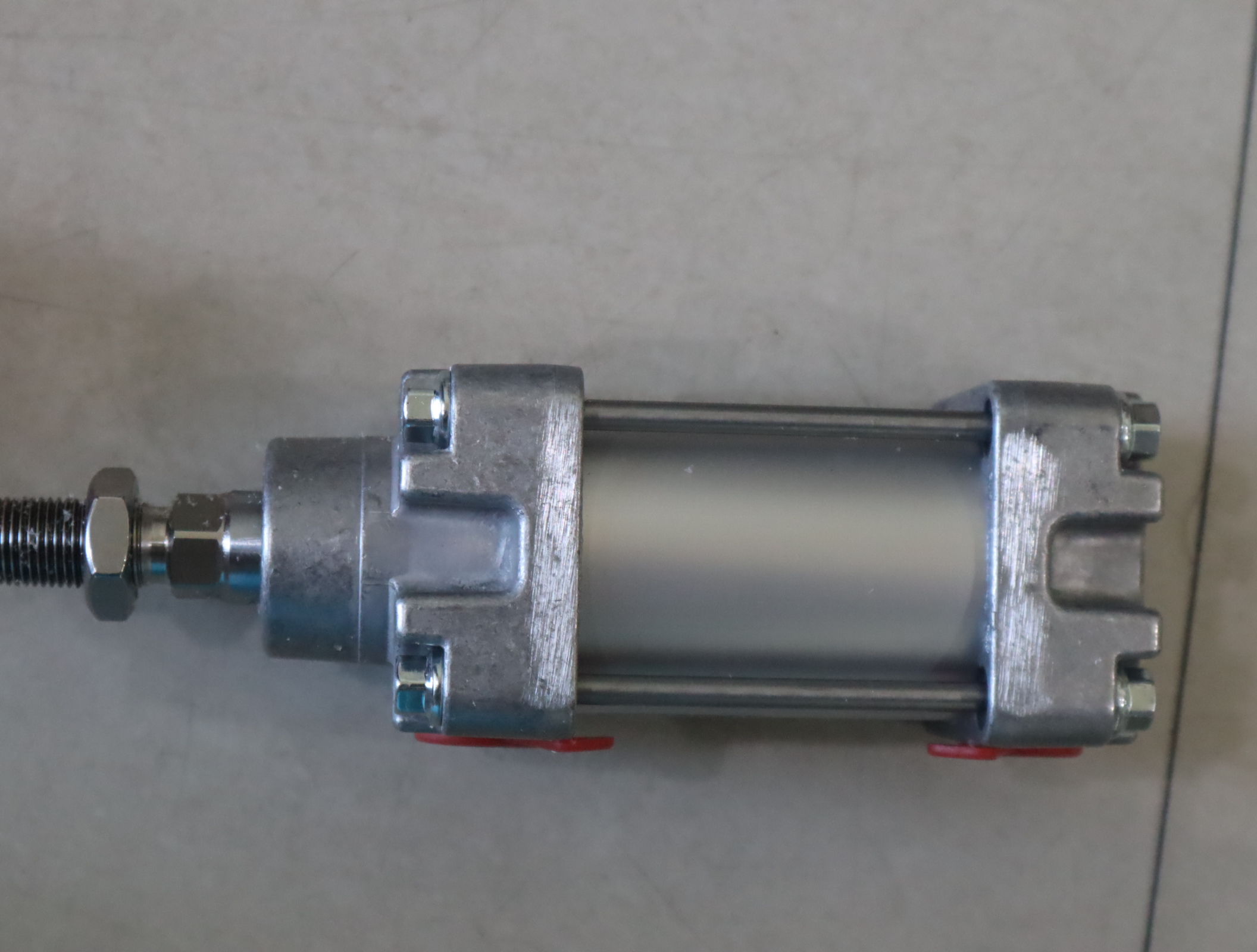 7 50-25 0670 德国安沃驰AVENTICS 气缸