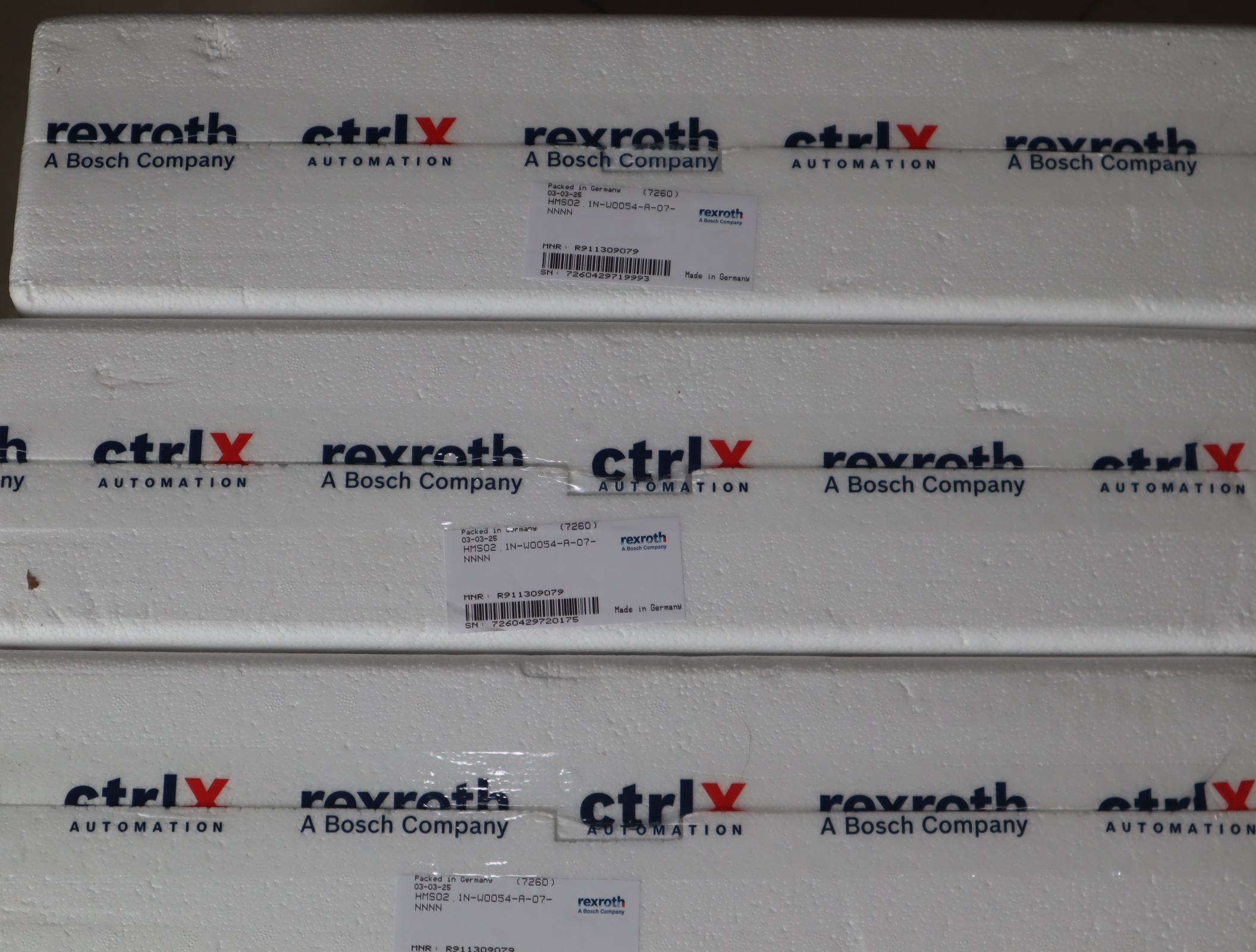 R911309079 HMS02.1N-W0054-A-07-NNNN 力士乐REXROTH伺服驱动器