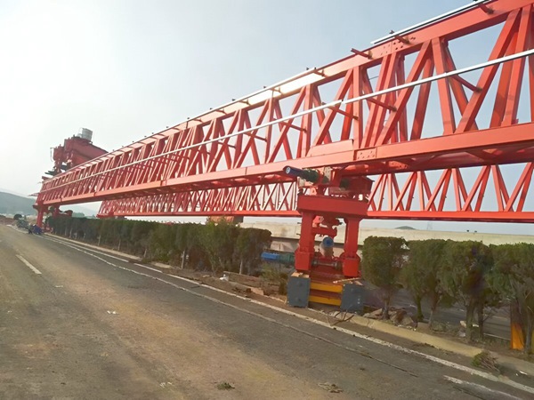 湖北襄阳100吨自平衡架桥机适用于哪些场景