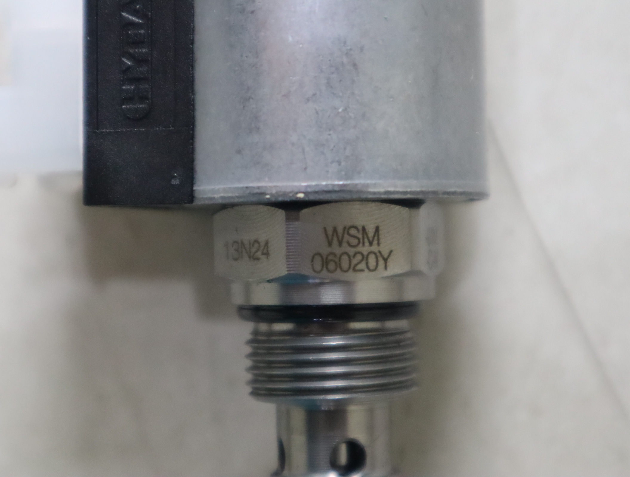 WSM06020Y-01M-C-N-24DG 3000249 24 VDC HYDAC贺德克插装阀电磁阀
