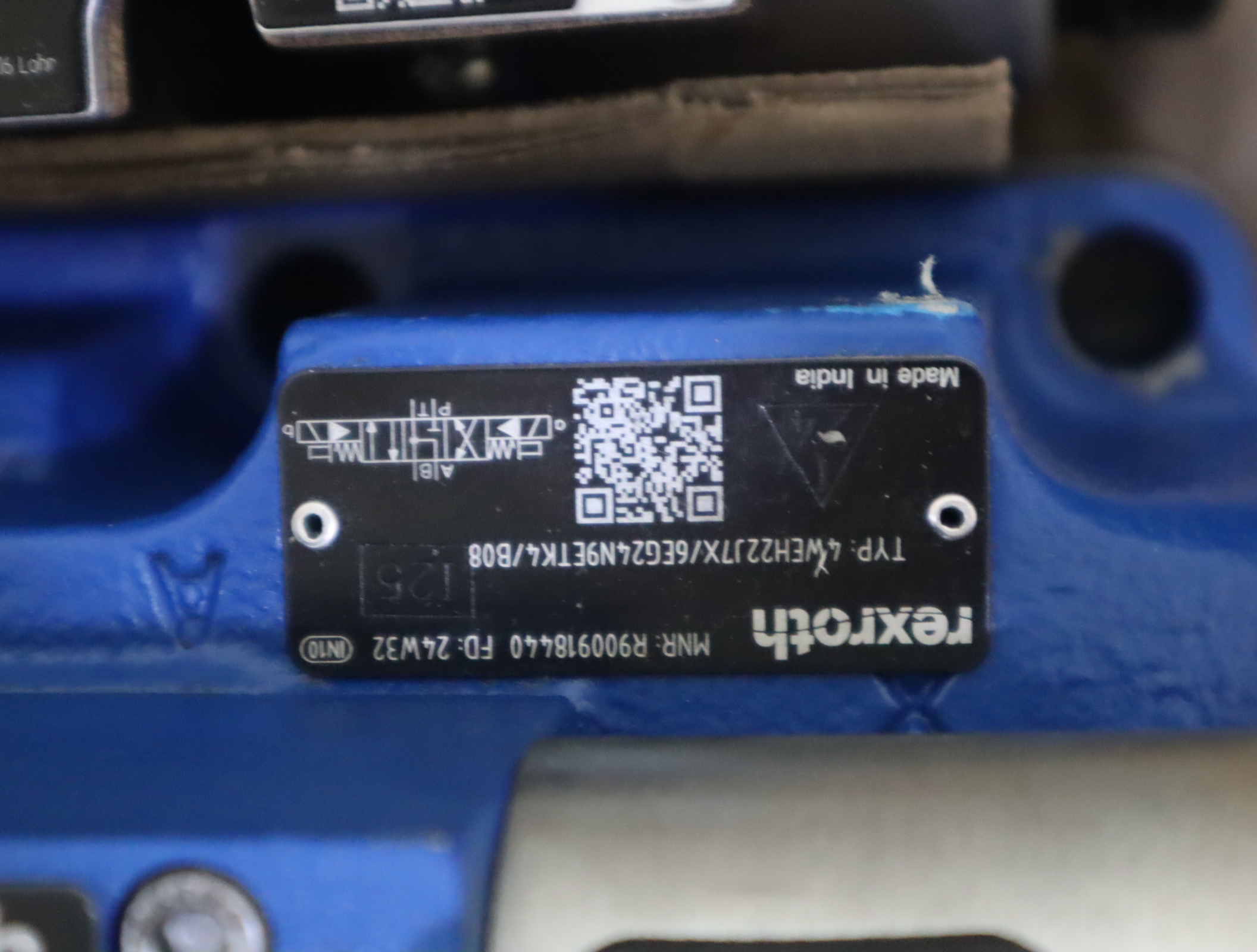 R900901045 4WE6J62/EG24N9K4/B08 德国力士乐REXROTH电磁阀