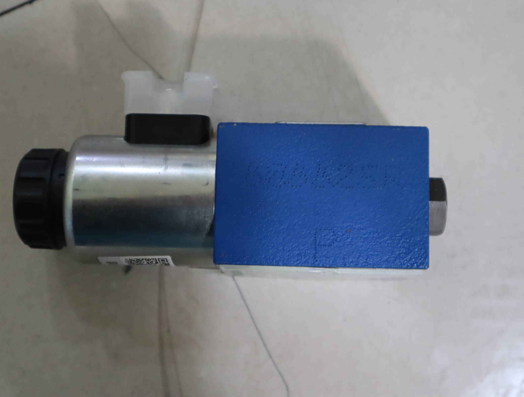 R900561290 4WE6JA62/EG24N9K4 德国力士乐REXROTH电磁阀