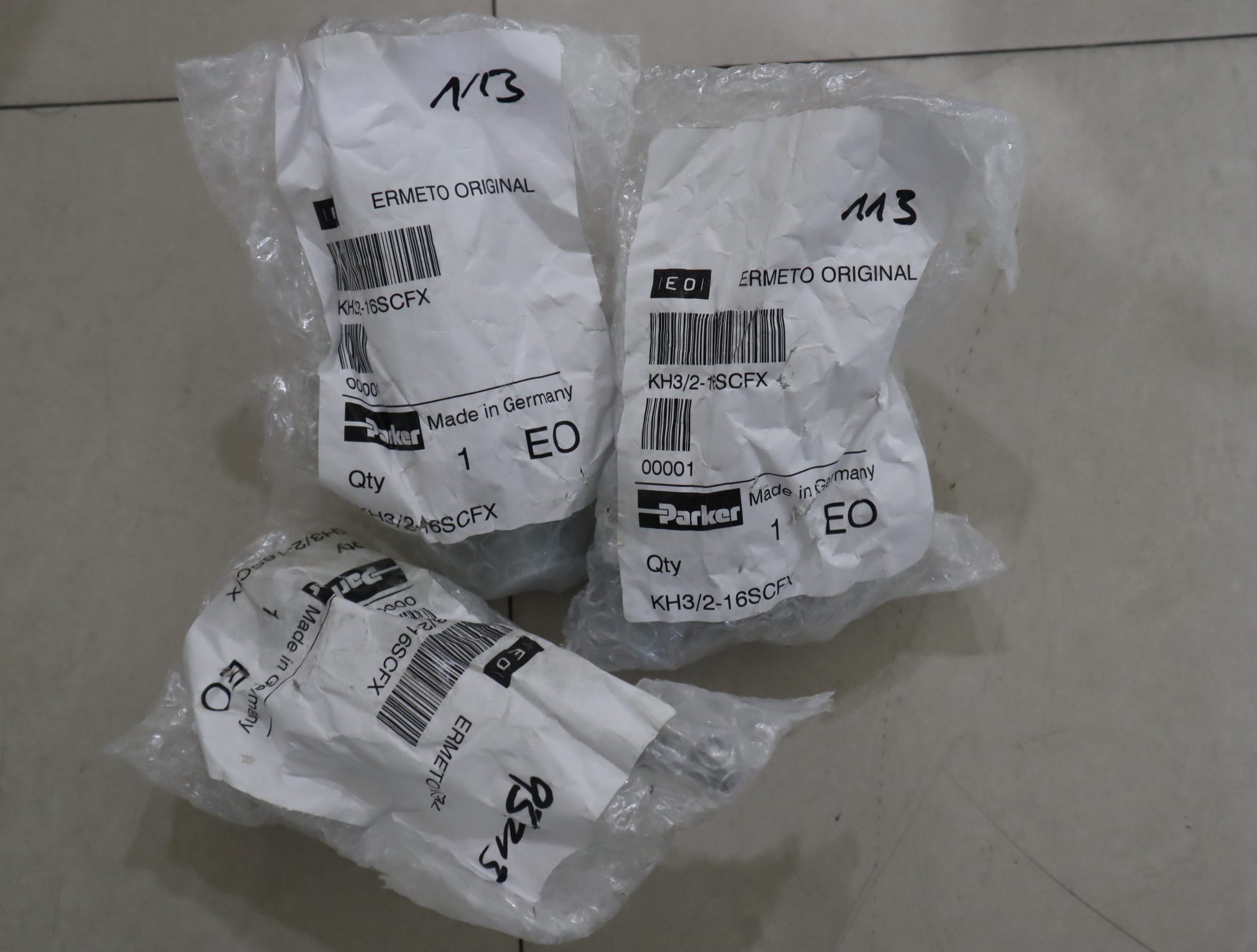 KH3/2-16SCFX PN500 1123 GERMANY BZ 06/24 美国派克PARKER球阀