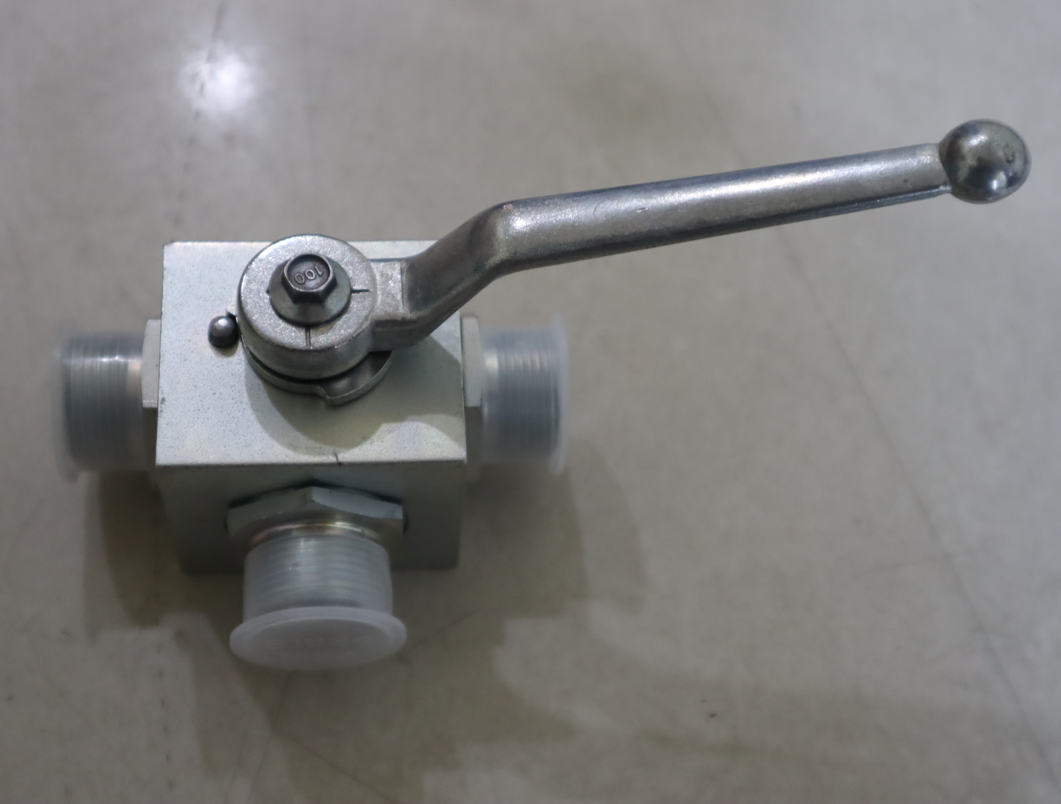 KH3/2-16SCFX PN500 1123 GERMANY BZ 06/24 美国派克PARKER球阀